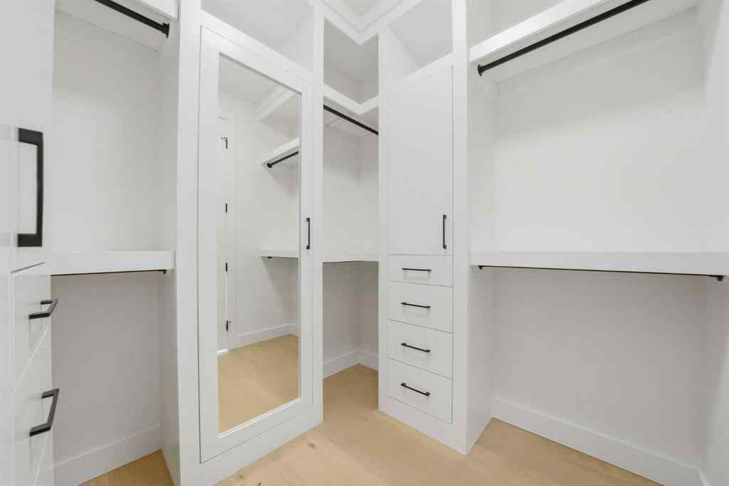 MLS® A2265682 - 2412 29 Avenue SW in Richmond Calgary, Residential