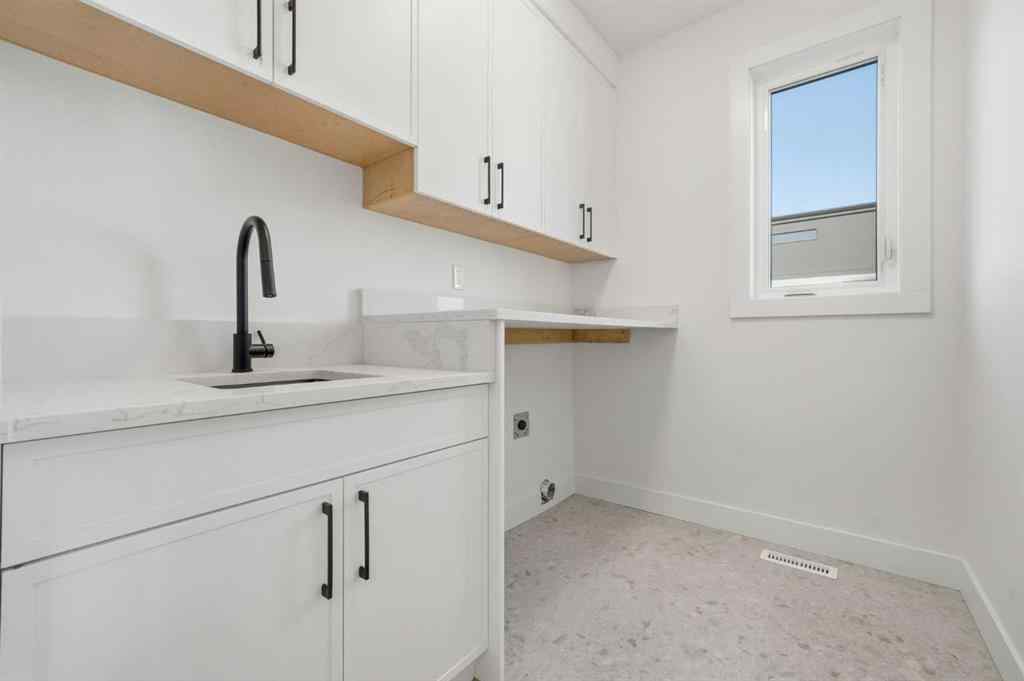 MLS® A2265682 - 2412 29 Avenue SW in Richmond Calgary, Residential