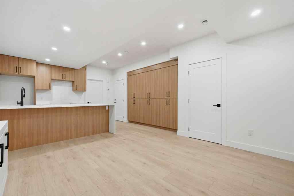 MLS® A2265682 - 2412 29 Avenue SW in Richmond Calgary, Residential