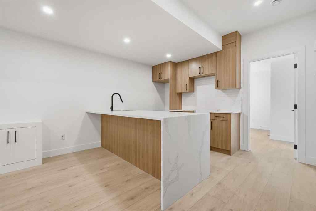 MLS® A2265682 - 2412 29 Avenue SW in Richmond Calgary, Residential