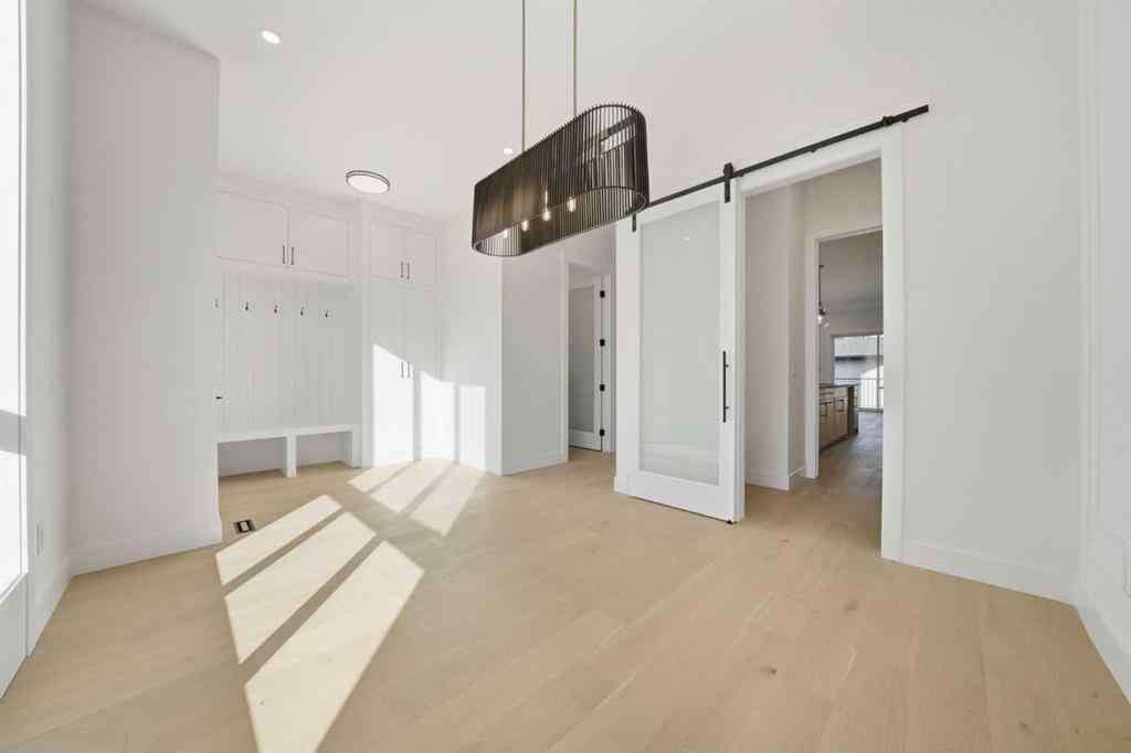 MLS® A2265682 - 2412 29 Avenue SW in Richmond Calgary, Residential