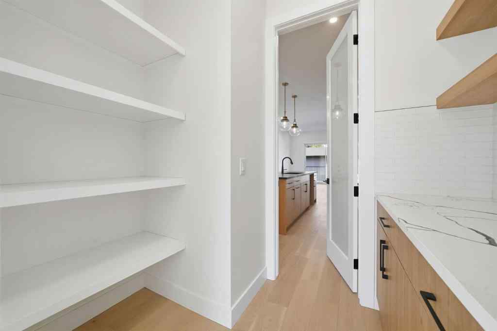 MLS® A2265682 - 2412 29 Avenue SW in Richmond Calgary, Residential