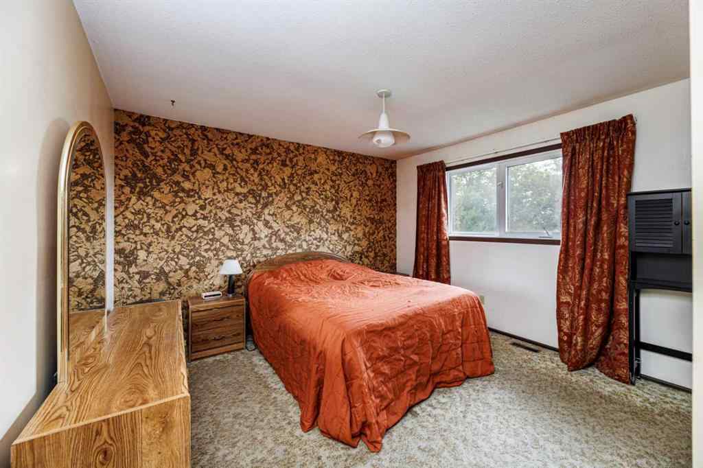 MLS® A2265687 - 5021 48 Avenue  in NONE Rimbey, Residential