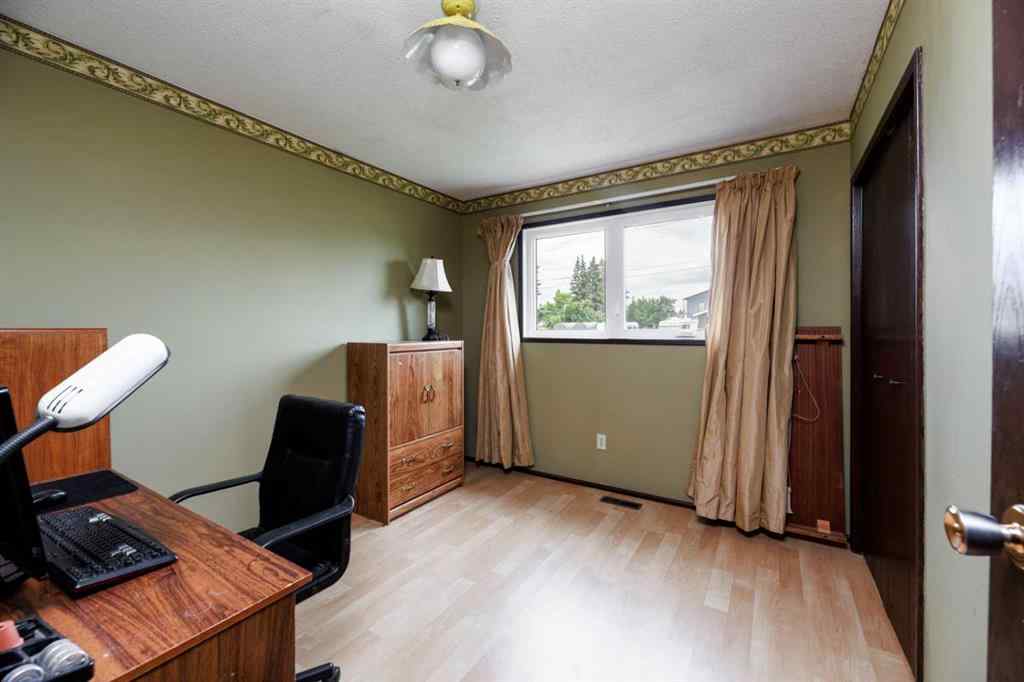 MLS® A2265687 - 5021 48 Avenue  in NONE Rimbey, Residential