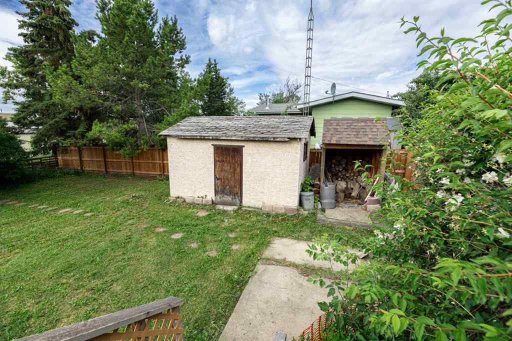MLS® A2265687 - 5021 48 Avenue  in NONE Rimbey, Residential