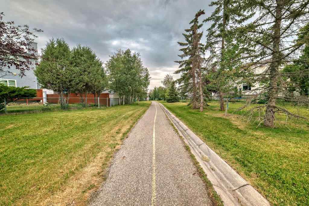 MLS® A2265692 - 418 Coral Keys Place NE in Coral Springs Calgary, Residential