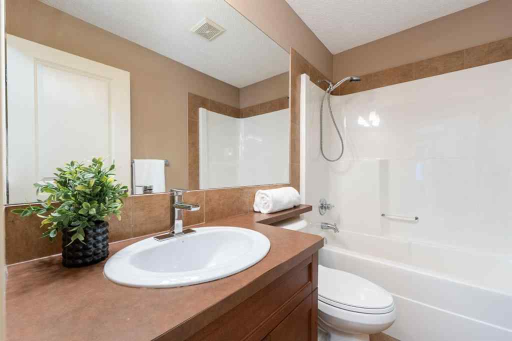 MLS® A2265693 - 31 Autumn Place SE in Auburn Bay Calgary, Residential