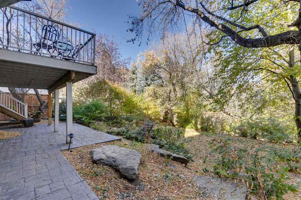 MLS® A2265694 - 1302 Frontenac Avenue SW in Upper Mount Royal Calgary, Residential