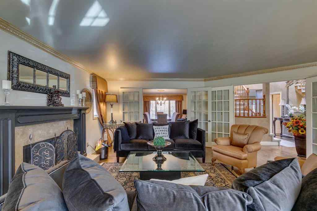 MLS® A2265694 - 1302 Frontenac Avenue SW in Upper Mount Royal Calgary, Residential