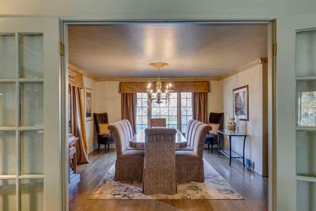 MLS® A2265694 - 1302 Frontenac Avenue SW in Upper Mount Royal Calgary, Residential