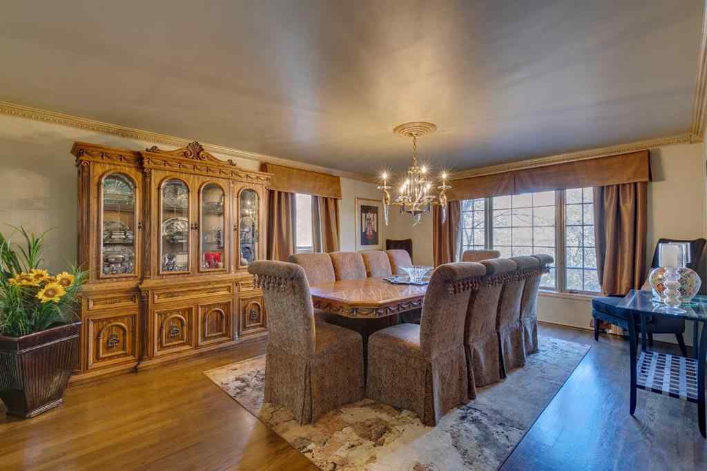 MLS® A2265694 - 1302 Frontenac Avenue SW in Upper Mount Royal Calgary, Residential