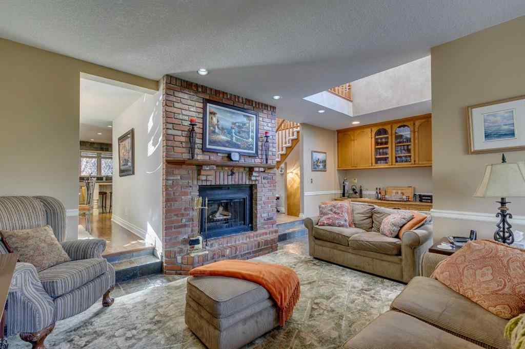 MLS® A2265694 - 1302 Frontenac Avenue SW in Upper Mount Royal Calgary, Residential