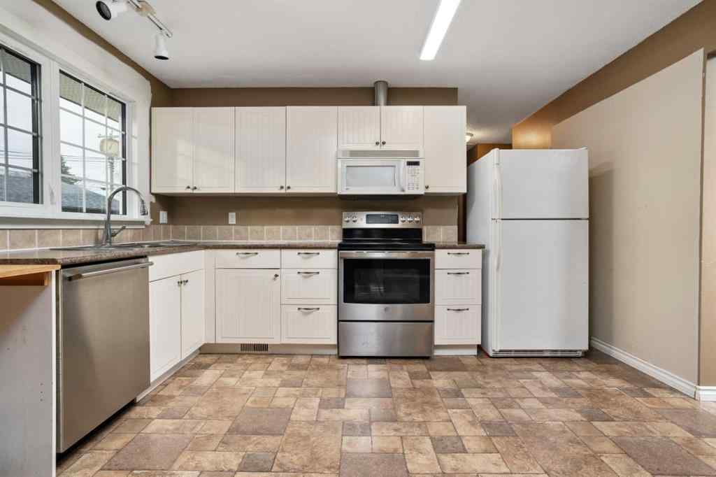 MLS® A2265697 - 6505 45A Avenue  in Westmount Camrose, Residential