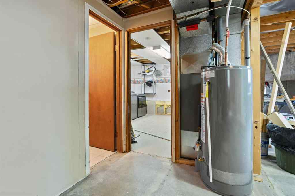 MLS® A2265697 - 6505 45A Avenue  in Westmount Camrose, Residential