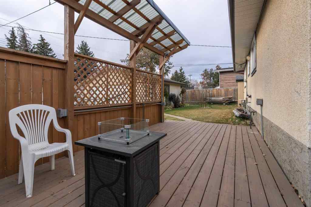 MLS® A2265697 - 6505 45A Avenue  in Westmount Camrose, Residential