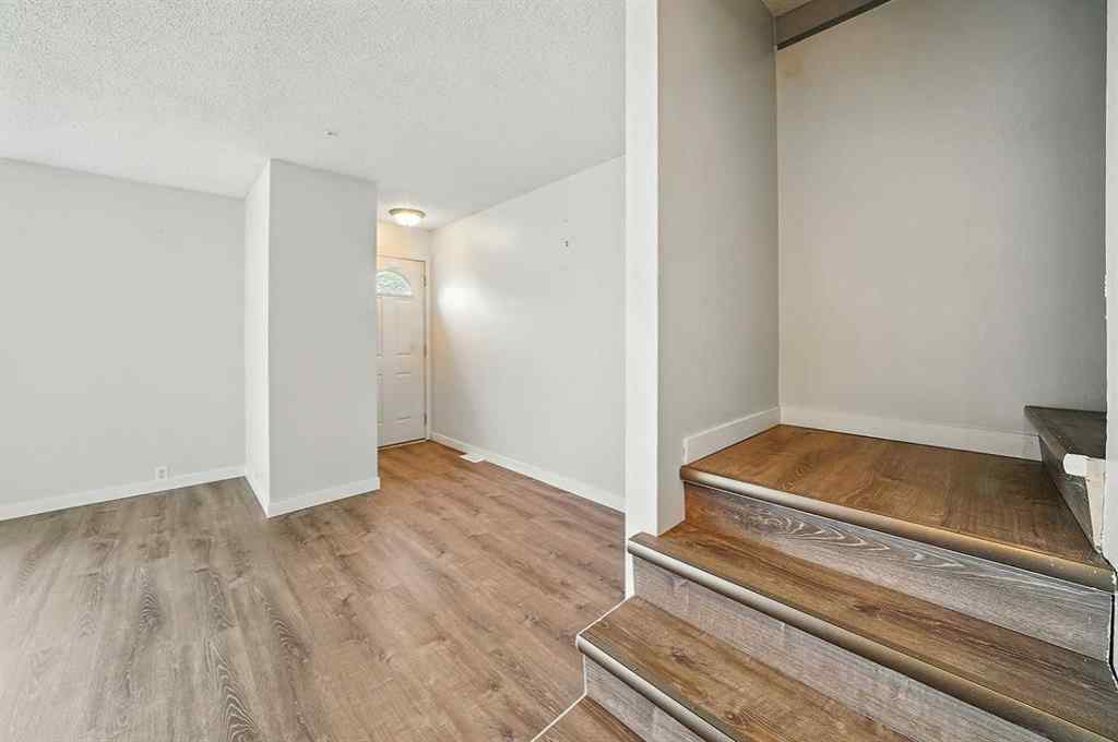 MLS® A2265699 - Unit #13 15 Stanton Street  in Sunnybrook Red Deer, Residential