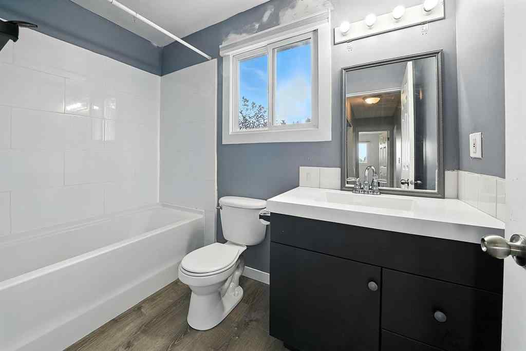 MLS® A2265699 - Unit #13 15 Stanton Street  in Sunnybrook Red Deer, Residential