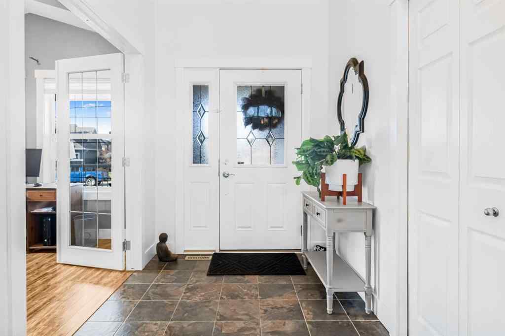 MLS® A2265702 - 811 Boulder Creek Drive SE in Boulder Creek Estates Langdon, Residential