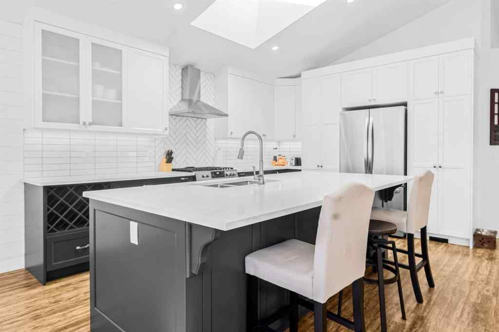 MLS® A2265702 - 811 Boulder Creek Drive SE in Boulder Creek Estates Langdon, Residential