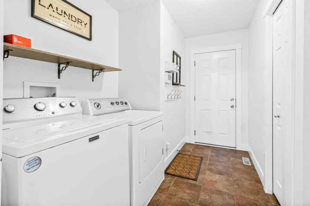 MLS® A2265702 - 811 Boulder Creek Drive SE in Boulder Creek Estates Langdon, Residential