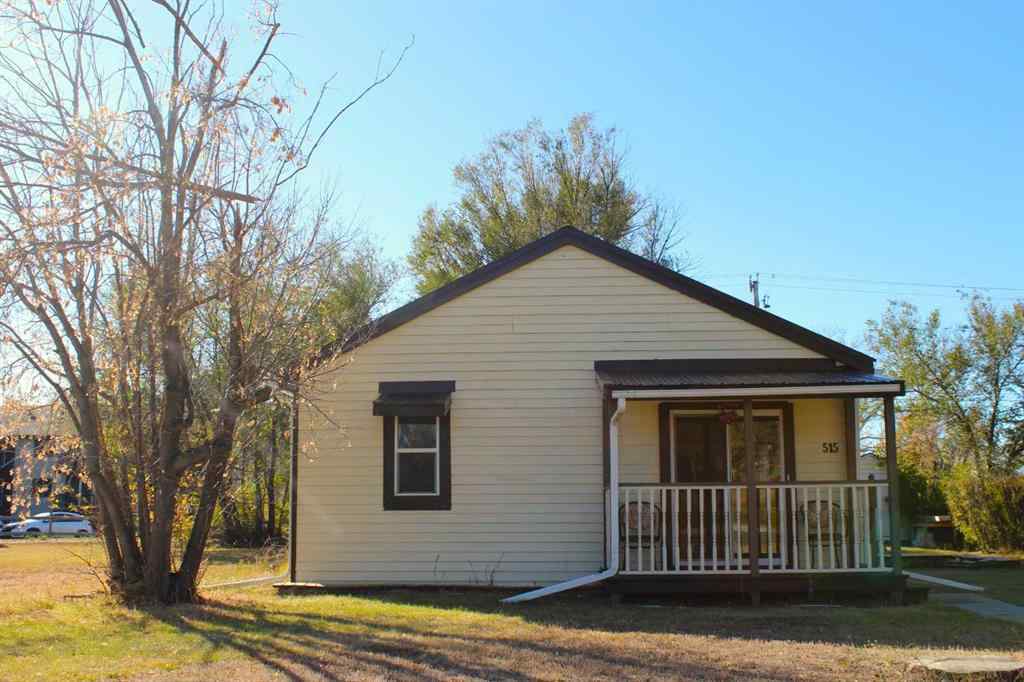 MLS® A2265705 - 515 2 Avenue E in East End Brooks, Residential