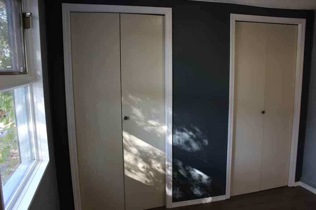 MLS® A2265705 - 515 2 Avenue E in East End Brooks, Residential