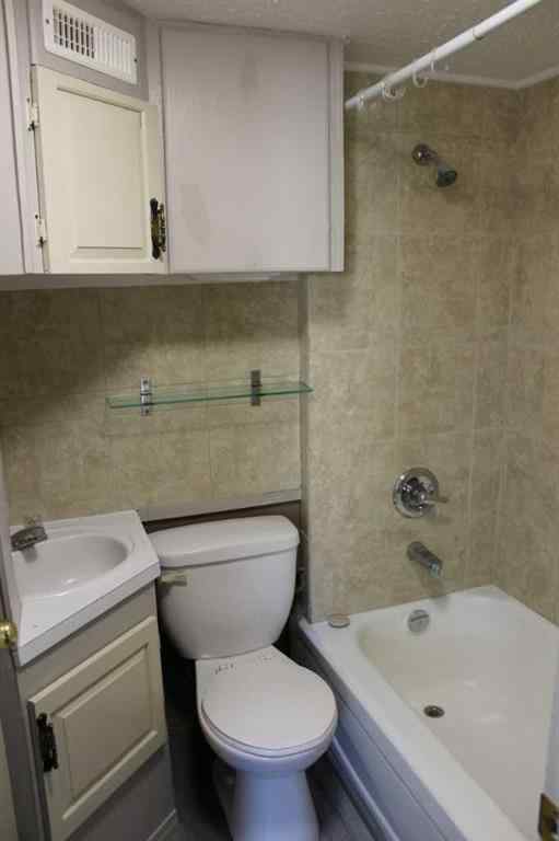 MLS® A2265705 - 515 2 Avenue E in East End Brooks, Residential