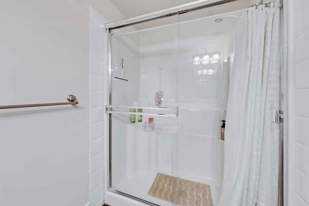 MLS® A2265708 - Unit #112 380 Marina Drive  in Westmere Chestermere, Residential