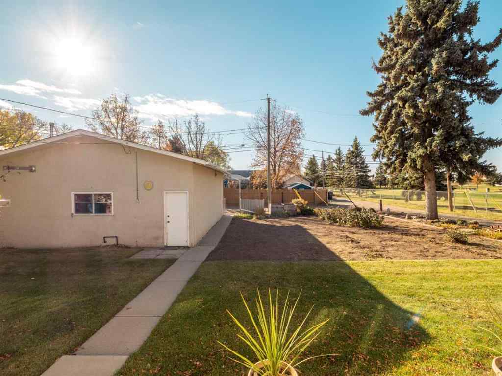 MLS® A2265711 - 1311 23 Avenue  in NONE Coaldale, Residential