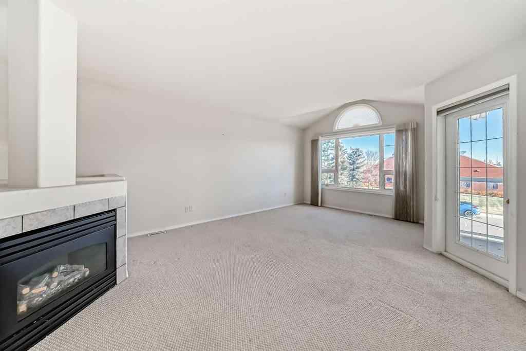 MLS® A2265713 - 4819 45 Avenue  in NONE Innisfail, Residential