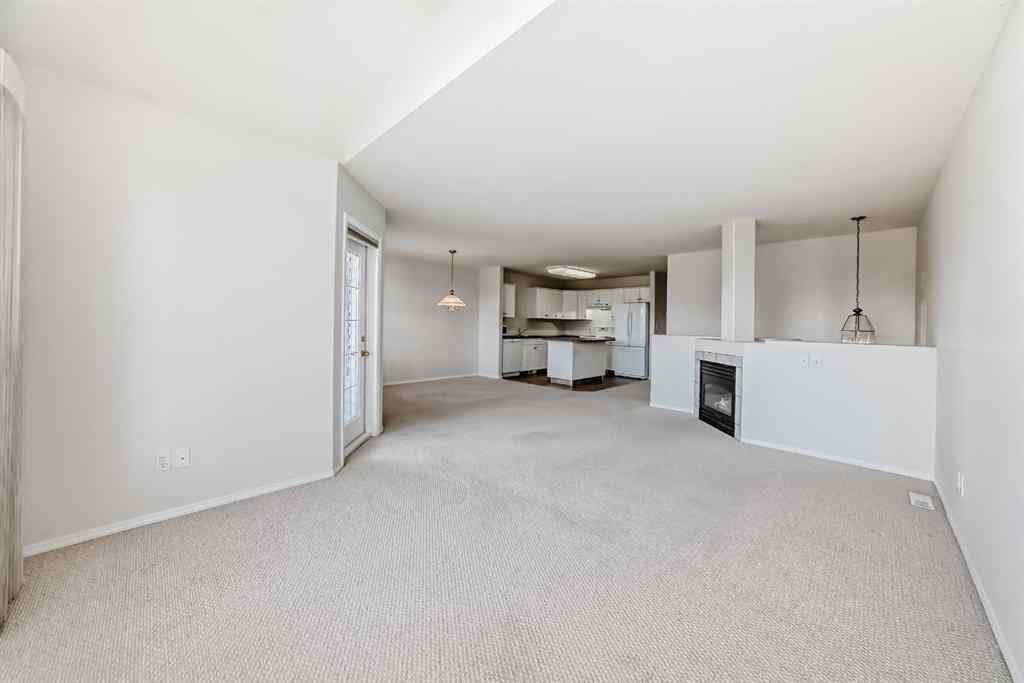 MLS® A2265713 - 4819 45 Avenue  in NONE Innisfail, Residential