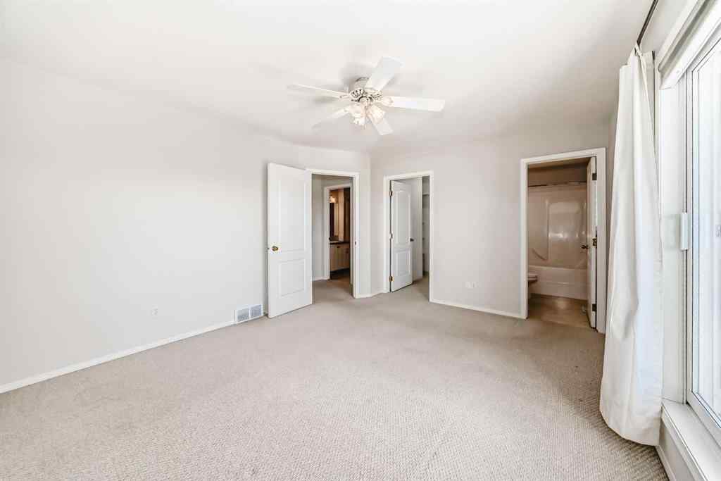 MLS® A2265713 - 4819 45 Avenue  in NONE Innisfail, Residential