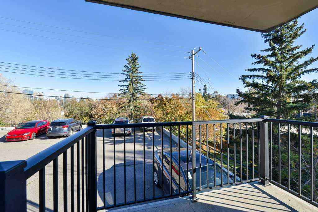 MLS® A2265718 - Unit #204 2220 16A Street SW in Bankview Calgary, Residential