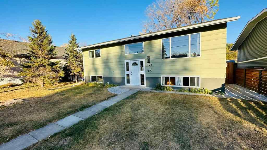 MLS® A2265720 - 104 22 Street NW   in Midland Drumheller, Residential