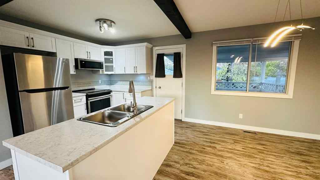 MLS® A2265720 - 104 22 Street NW   in Midland Drumheller, Residential