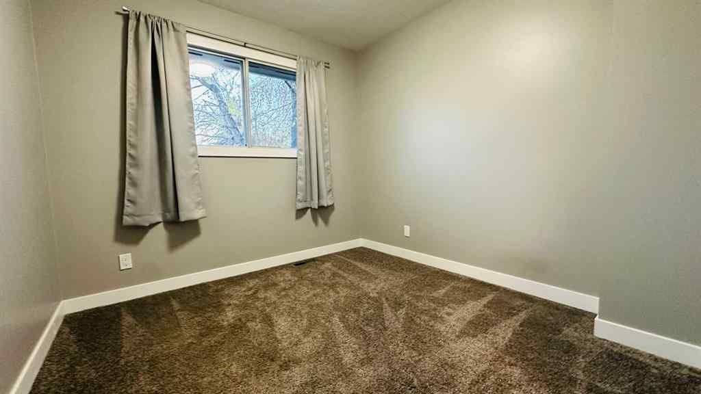 MLS® A2265720 - 104 22 Street NW   in Midland Drumheller, Residential