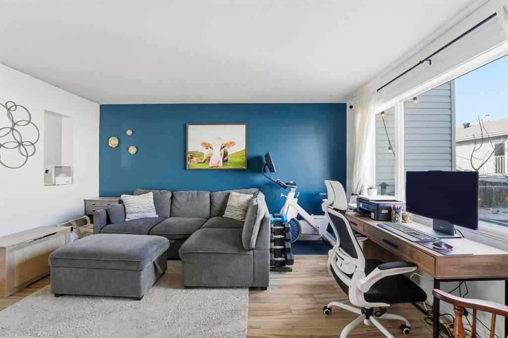 MLS® A2265721 - Unit #18 1 Fir Street  in Fairview Red Deer, Residential