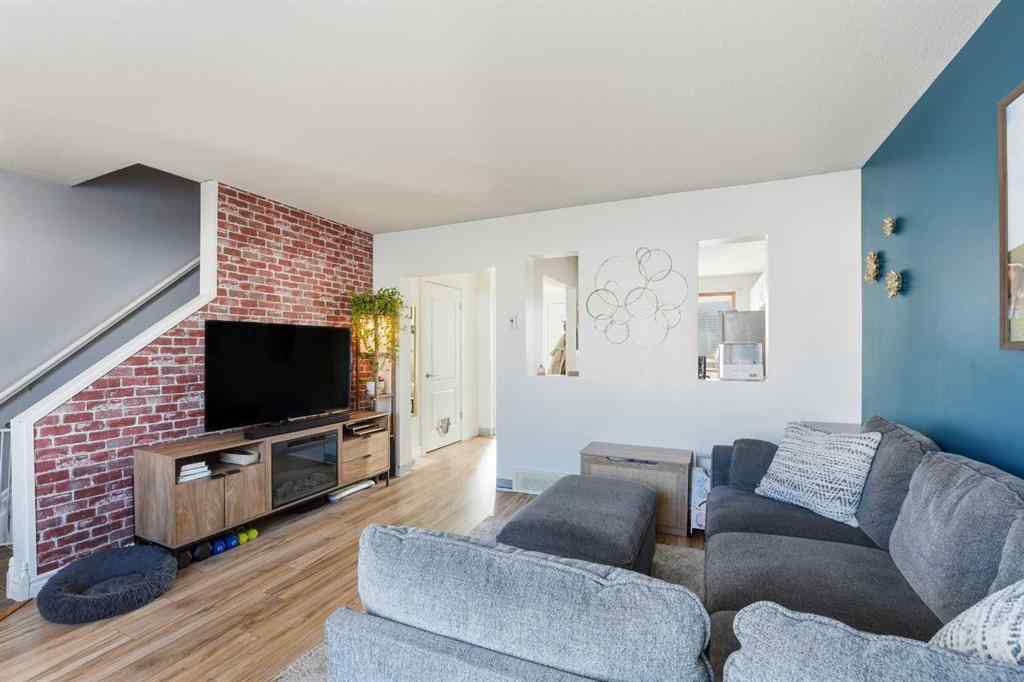 MLS® A2265721 - Unit #18 1 Fir Street  in Fairview Red Deer, Residential