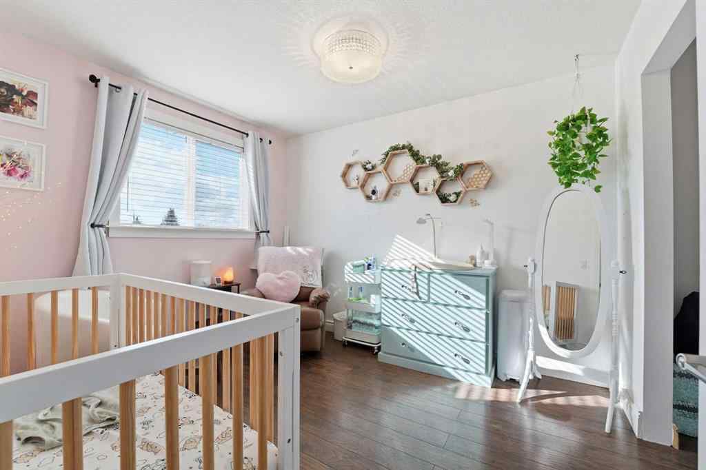 MLS® A2265721 - Unit #18 1 Fir Street  in Fairview Red Deer, Residential