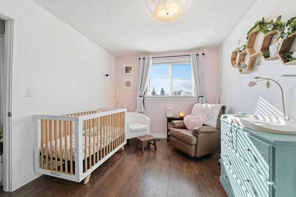 MLS® A2265721 - Unit #18 1 Fir Street  in Fairview Red Deer, Residential