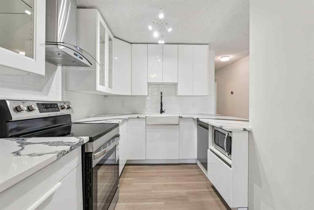 MLS® A2265722 - Unit #502 1311 15 Avenue SW in Beltline Calgary, Residential