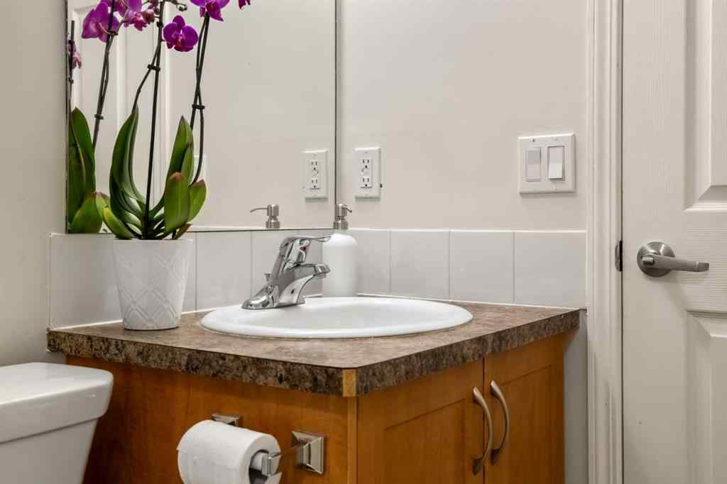 MLS® A2265723 - Unit #2121 700 Willowbrook Road NW in Willowbrook Airdrie, Residential