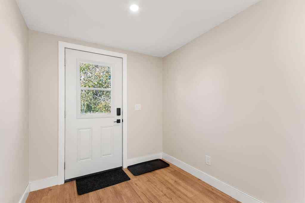 MLS® A2265726 - 5800 46 Street  in NONE Olds, Mobile