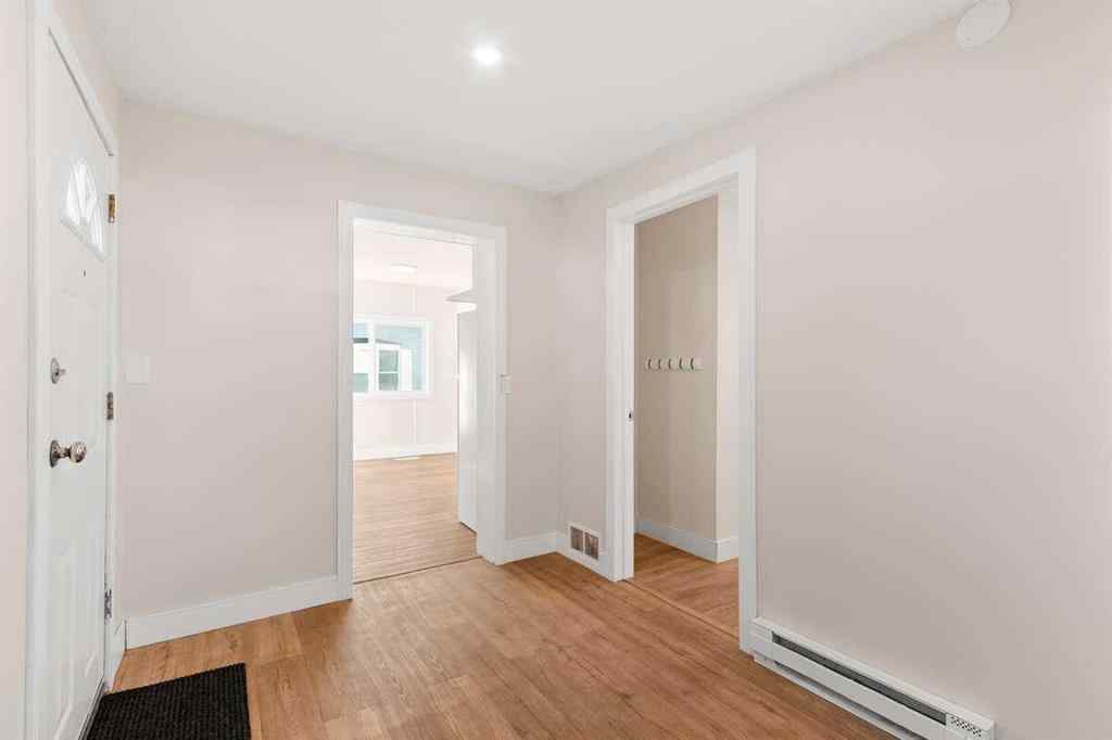 MLS® A2265726 - 5800 46 Street  in NONE Olds, Mobile