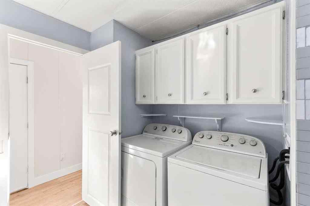 MLS® A2265726 - 5800 46 Street  in NONE Olds, Mobile