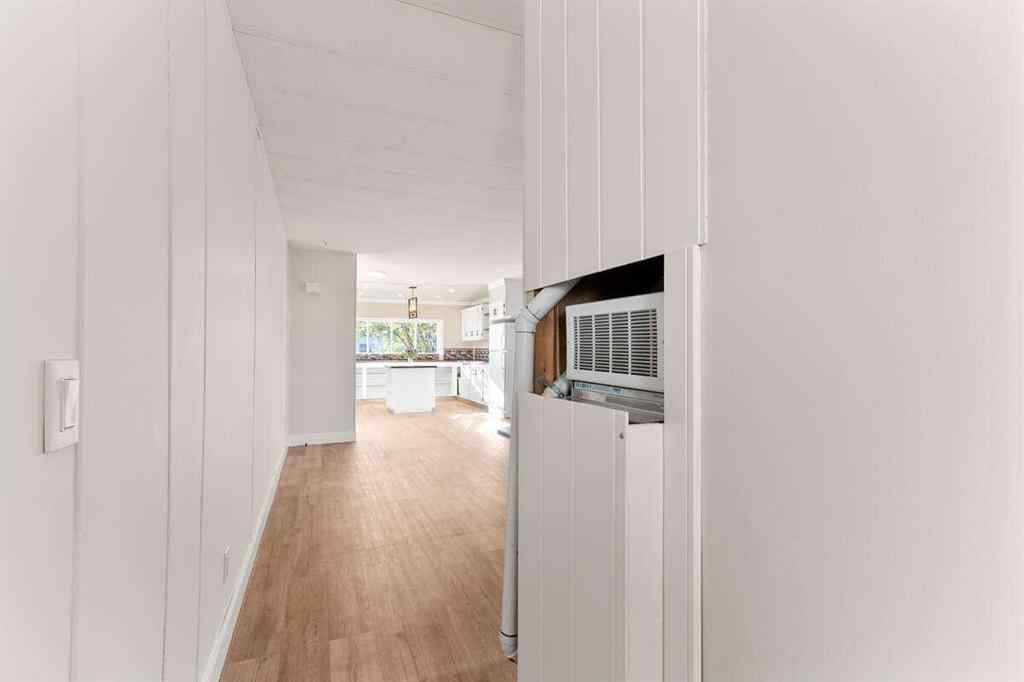 MLS® A2265726 - 5800 46 Street  in NONE Olds, Mobile