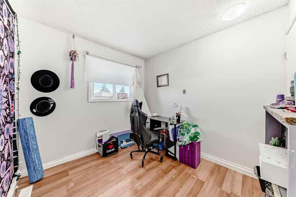 MLS® A2265730 - Unit #17 131 Templehill Drive NE in Temple Calgary, Residential