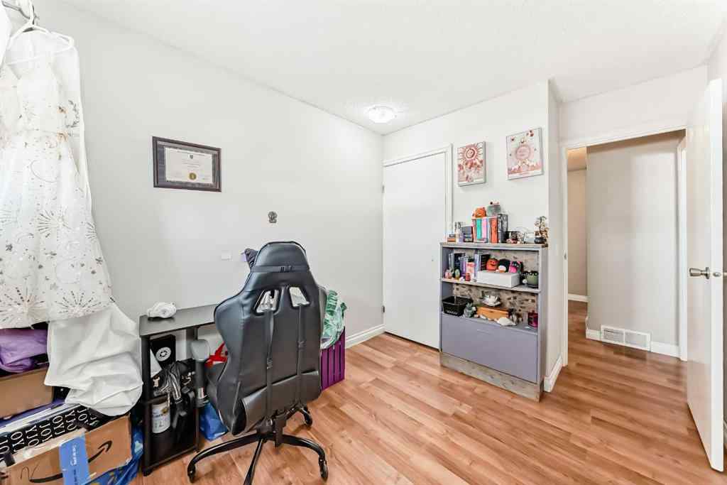 MLS® A2265730 - Unit #17 131 Templehill Drive NE in Temple Calgary, Residential