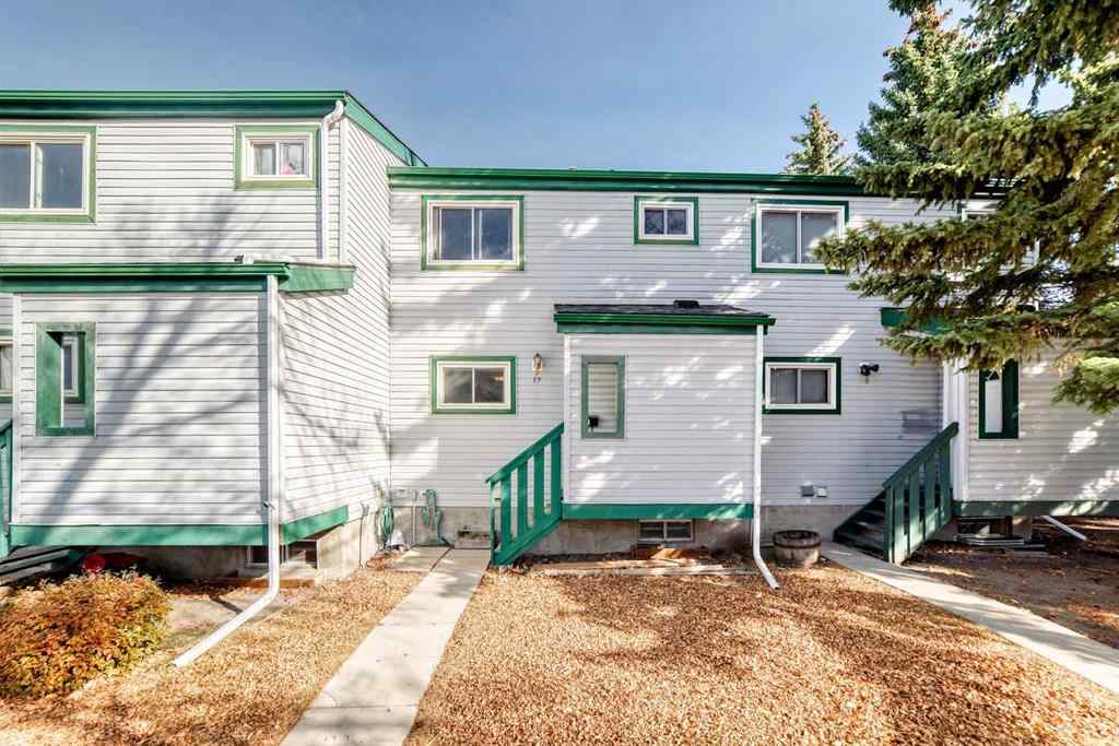 MLS® A2265730 - Unit #17 131 Templehill Drive NE in Temple Calgary, Residential
