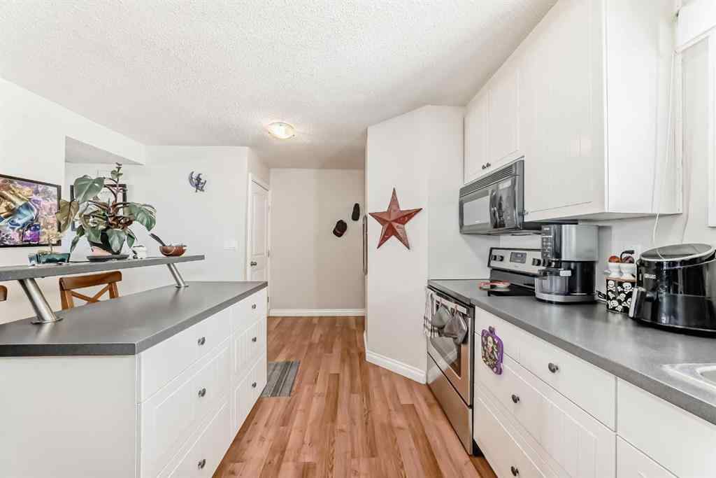 MLS® A2265730 - Unit #17 131 Templehill Drive NE in Temple Calgary, Residential